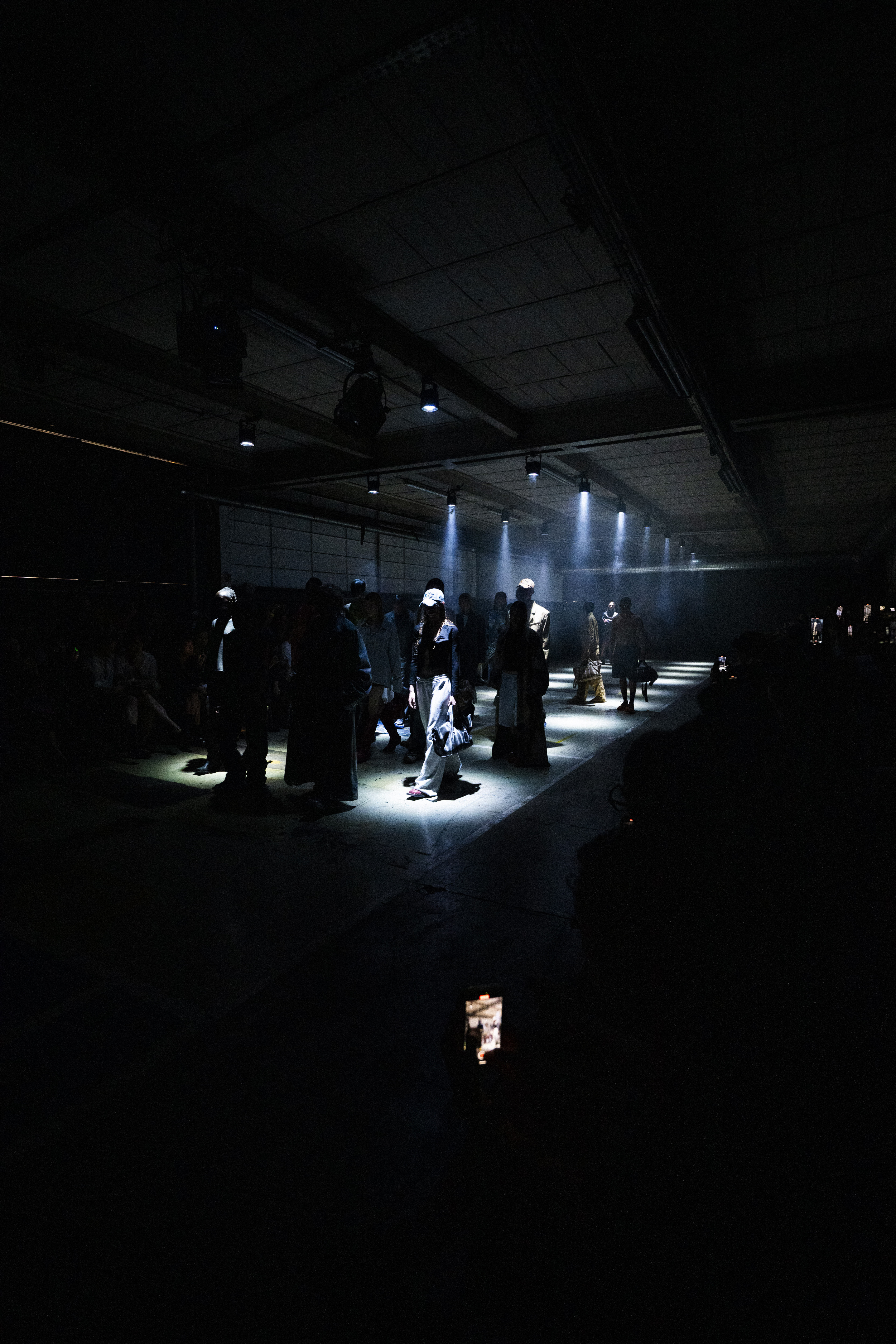 Skiss-CamperLab-Experiential:h-photographe-événementiel-mode-défilé